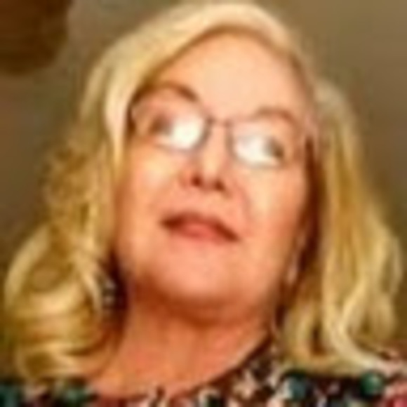 Meet your Posher, Estie anna - Picture 1 of 1